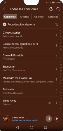 Pulsa el título de la canción en la parte inferior de la pantalla.