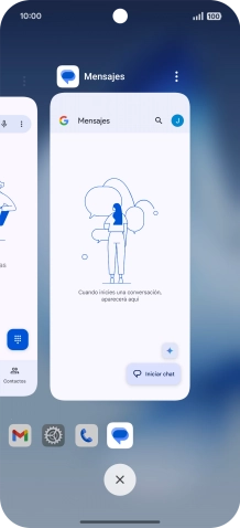 Para cerrar una sola aplicación en ejecución, desliza el dedo hacia arriba sobre la aplicación deseada.