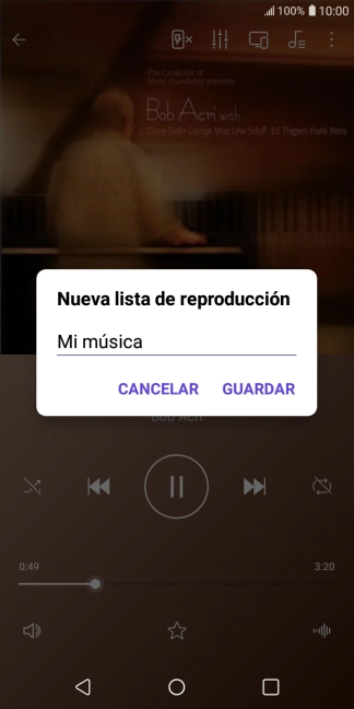 Introduce el nombre deseado de la lista de reproducción y pulsa GUARDAR.