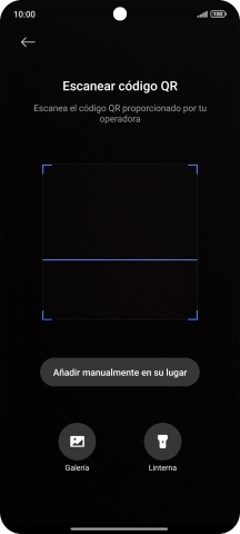 Coloca el código QR dentro del marco de la cámara del teléfono para escanearlo.