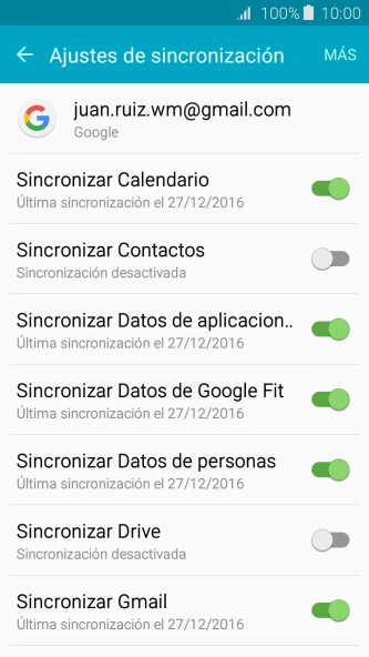 Pulsa Sincronizar Contactos para activar la función.