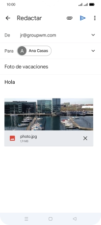 Pulsa el icono de envío cuando termines de escribir el correo electrónico.