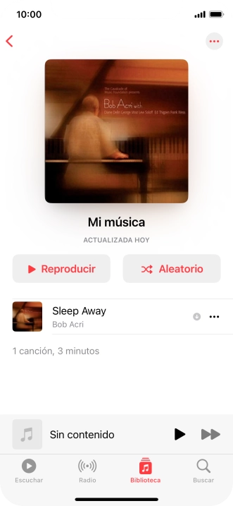 Desplázate a la categoría o a la lista de reproducción deseada y pulsa el archivo de música deseado.