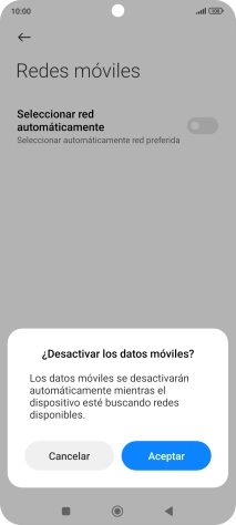 Pulsa Aceptar y espera mientras el teléfono está buscando redes.
