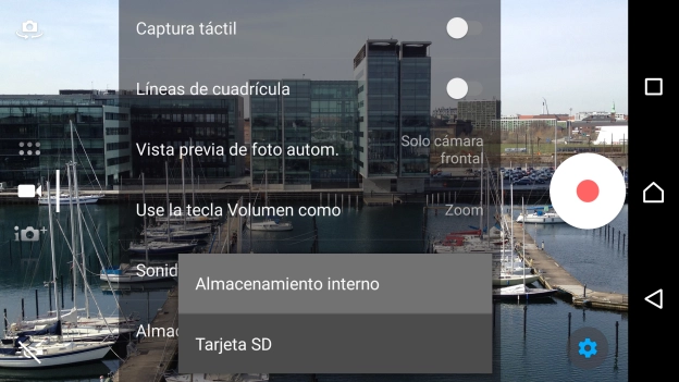 Pulsa Almacenamiento interno para guardar tus videoclips en la memoria del teléfono.