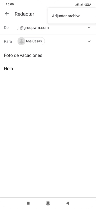 Pulsa Adjuntar archivo y desplázate a la carpeta deseada.