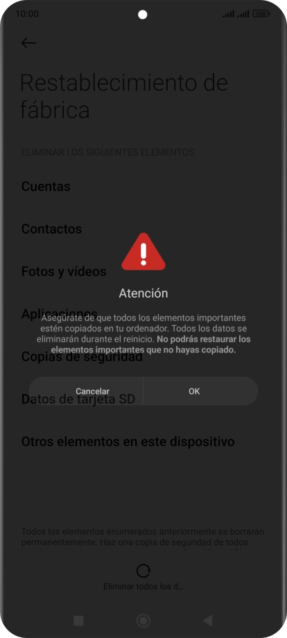 Pulsa OK. Espera unos instantes mientras el teléfono restablece la configuración predeterminada. Sigue las indicaciones de la pantalla para configurar el teléfono y dejarlo listo para su uso.