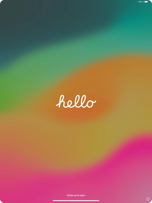 Desliza el dedo hacia arriba desde la parte inferior de la pantalla.
