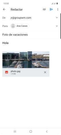 Pulsa el icono de envío cuando termines de escribir el correo electrónico.
