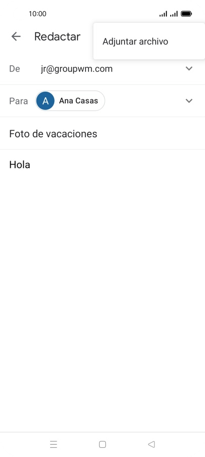 Pulsa Adjuntar archivo y desplázate a la carpeta deseada.