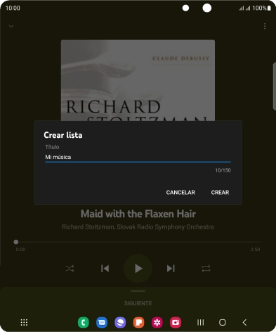 Introduce el nombre deseado de la lista de reproducción y pulsa CREAR.