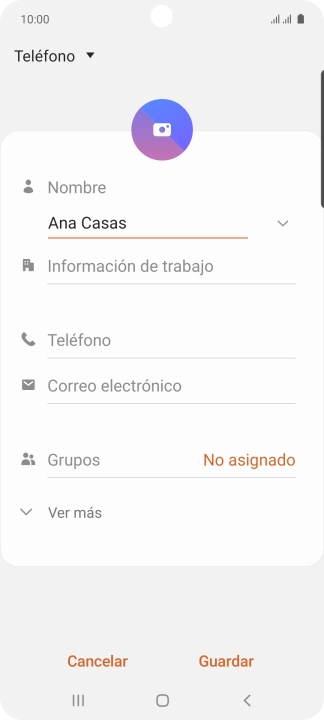 Pulsa Teléfono e introduce el número de teléfono deseado.
