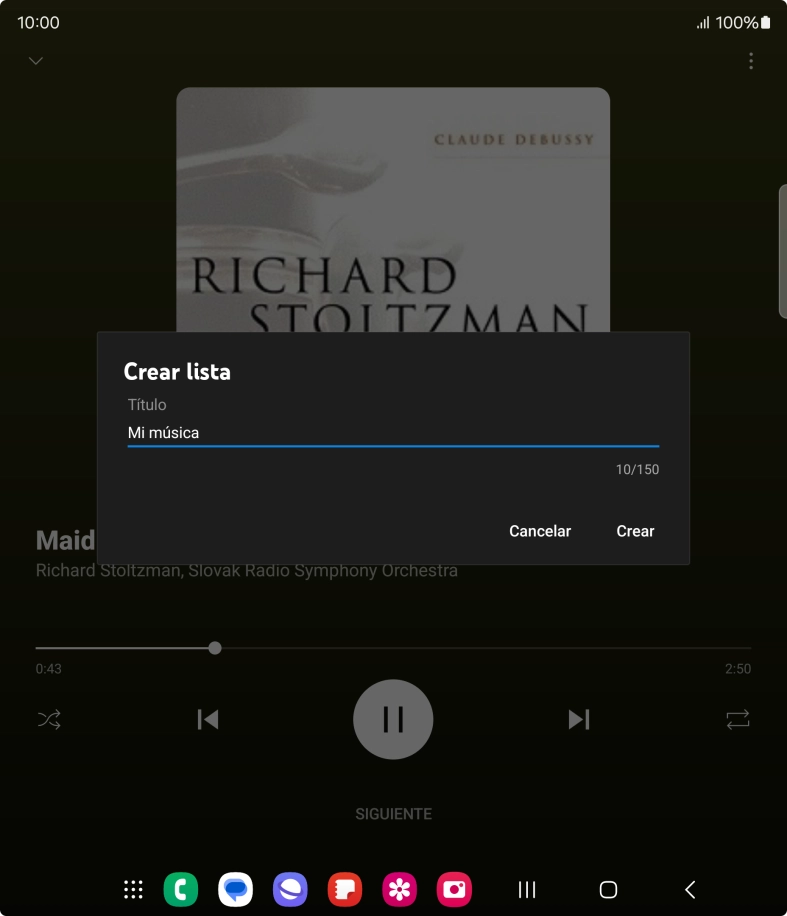 Introduce el nombre deseado de la lista de reproducción y pulsa Crear.