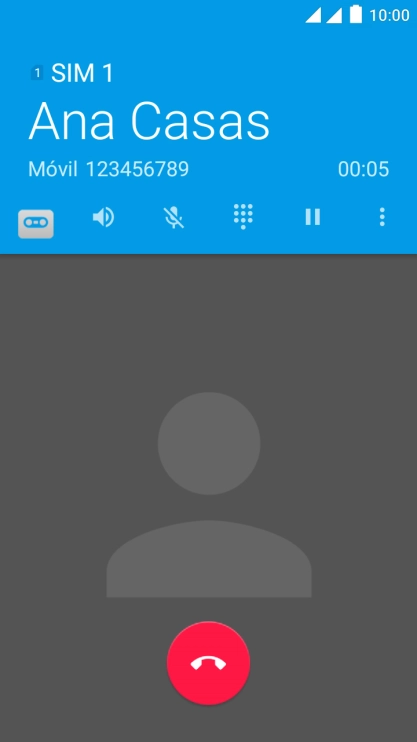 Pulsa el icono de finalizar llamada.