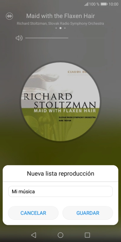Introduce el nombre deseado de la lista de reproducción y pulsa GUARDAR.