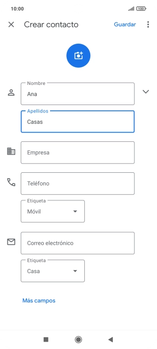 Pulsa Teléfono e introduce el número de teléfono deseado.