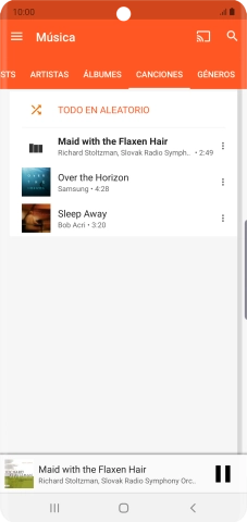 Pulsa el título de la canción en la parte inferior de la pantalla.