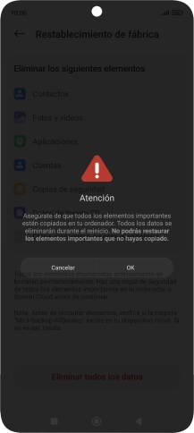 Pulsa OK. Espera unos instantes mientras el teléfono restablece la configuración predeterminada. Sigue las indicaciones de la pantalla para configurar el teléfono y dejarlo listo para su uso.
