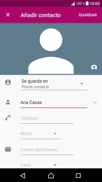 Pulsa Teléfono e introduce el nombre.