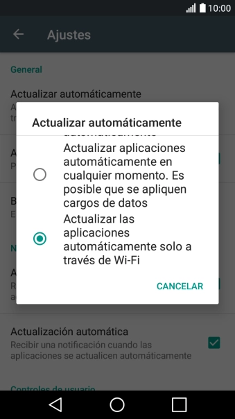 Pulsa Actualizar las aplicaciones automáticamente solo a través de Wi-Fi para activar la función.