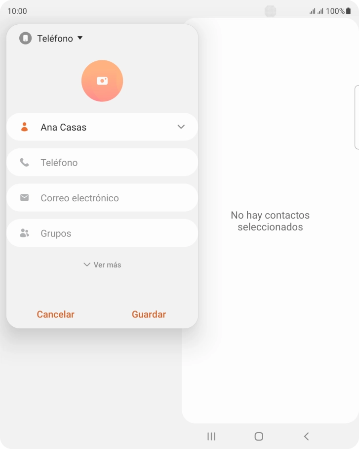 Pulsa Teléfono e introduce el número de teléfono deseado.