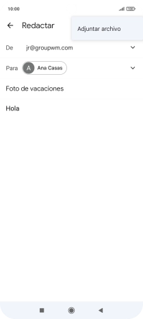 Pulsa Adjuntar archivo y desplázate a la carpeta deseada.