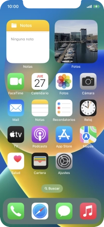 Cuando el icono de carga de batería aparece en la pantalla, el teléfono se está cargando.