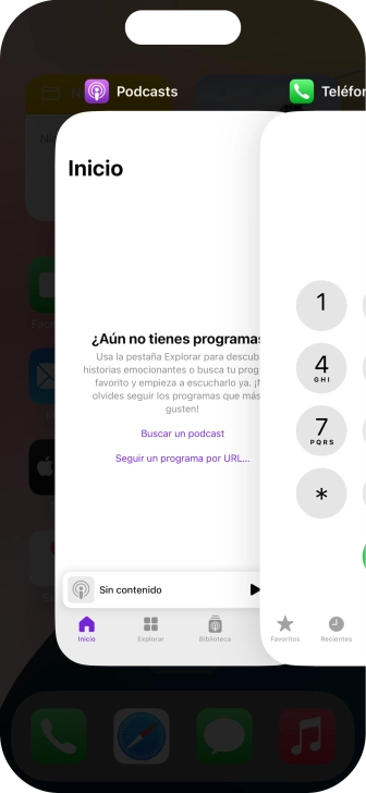 Arrastra hacia arriba la aplicación deseada para cerrarla.