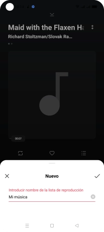 Introduce el nombre de la lista de reproducción y pulsa el icono de aceptar.