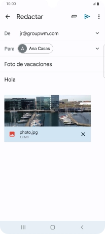 Pulsa el icono de envío cuando termines de escribir el correo electrónico.