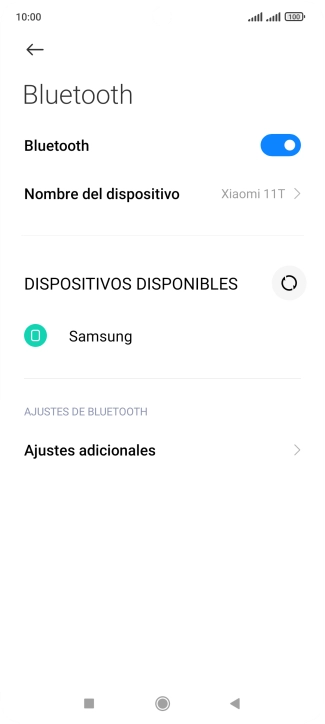 Pulsa el dispositivo Bluetooth deseado y sigue las indicaciones de la pantalla para vincular el dispositivo al teléfono.