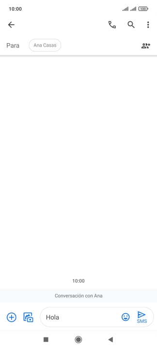 Pulsa el icono de envío cuando termines de escribir el mensaje corto.