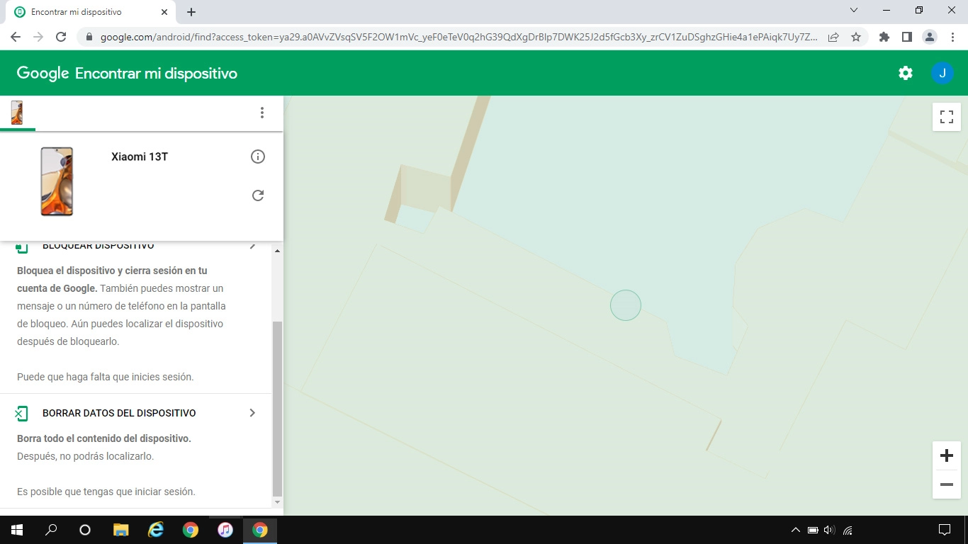 Haz clic en BORRAR DATOS DEL DISPOSITIVO y sigue las indicaciones de la pantalla para eliminar todo el contenido de tu teléfono. Ten en cuenta que ya no podrás utilizar la función de 