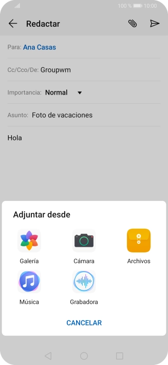 Pulsa Archivos y desplázate a la carpeta deseada.