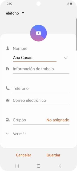 Pulsa Teléfono e introduce el número de teléfono deseado.