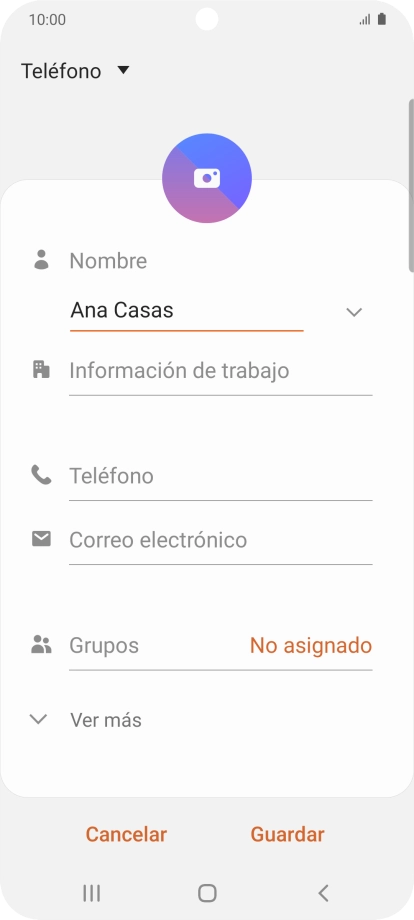 Pulsa Teléfono e introduce el número de teléfono deseado.