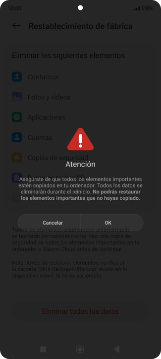 Pulsa OK. Espera unos instantes mientras el teléfono restablece la configuración predeterminada. Sigue las indicaciones de la pantalla para configurar el teléfono y dejarlo listo para su uso.