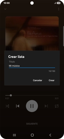 Introduce el nombre deseado de la lista de reproducción y pulsa Crear.