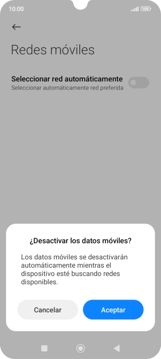 Pulsa Aceptar y espera mientras el teléfono está buscando redes.
