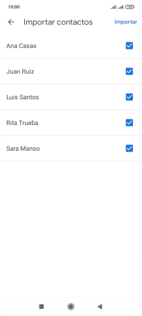 Pulsa en el campo junto a los contactos deseados.
