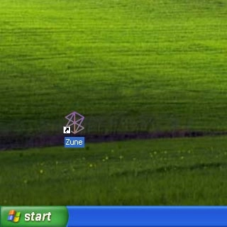 Start the program Zune on your computer.The backup starts automatically.