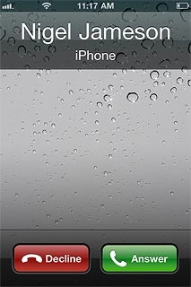 If the key lock is turned off:Press Answer.