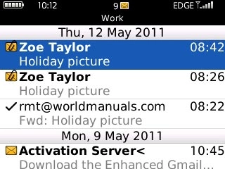 Highlight the required email message and press the Navigation key to read it.