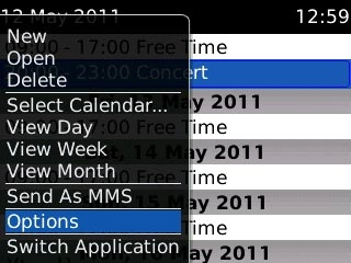 Highlight Options and press the Navigation key.Follow the instructions on the display to select the required settings for the calendar.