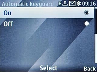Highlight On or Off and press the Navigation key.