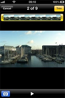 Press the start or stop point on the film strip at the top of the display and drag it to the required position.