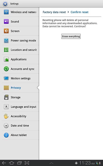 Press Erase everything.Wait while your device restores the factory default settings.Follow the instructions on the display to configure your device and prepare it for use.