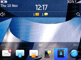 The 3G icon shows that 3G is available. If 3G isn't available, a different network mode is automatically selected.Further information: Select network mode