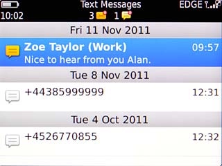 Highlight the required sender and press the Navigation key.