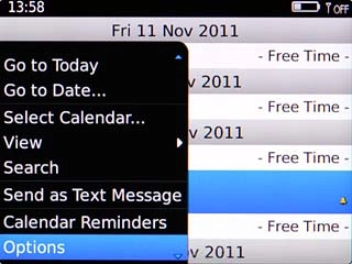 Scroll to Options and press the Navigation key.Follow the instructions on the display to select the required settings for the calendar.